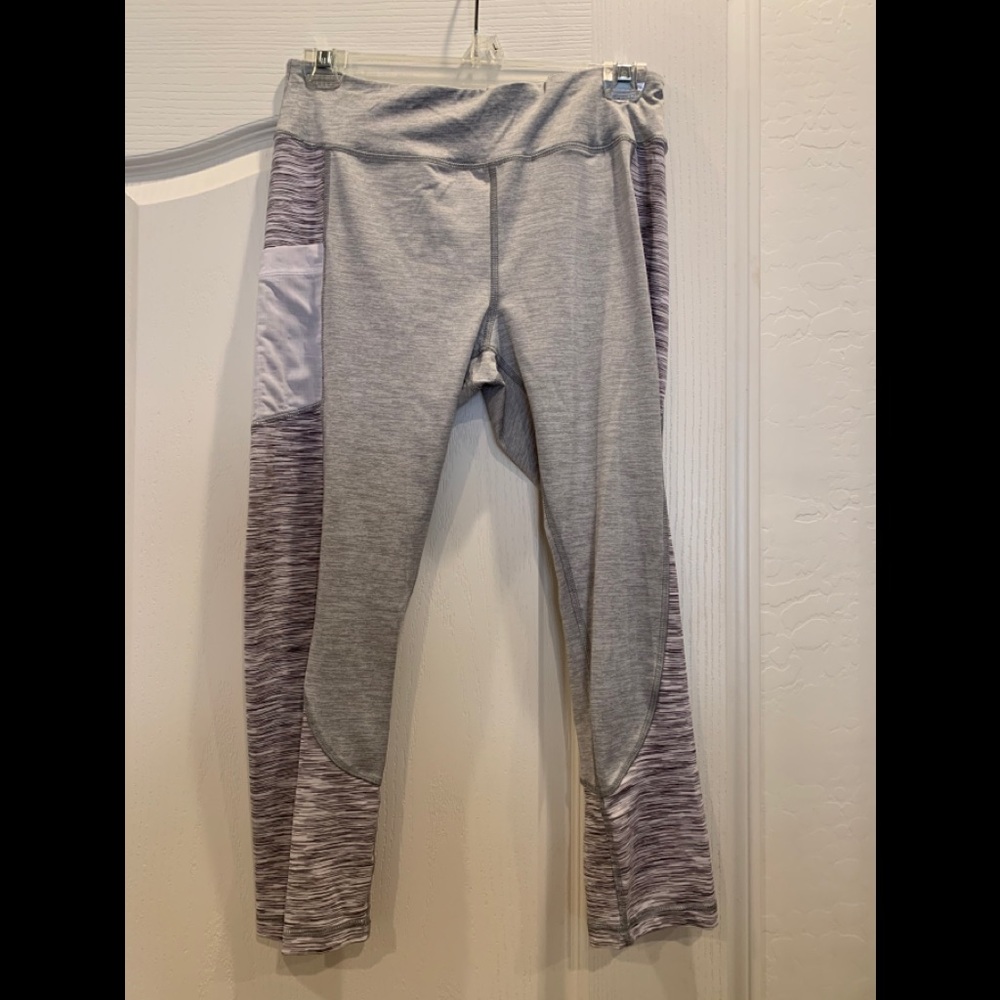 NYL gray workout leggings w/pocket Size Medium